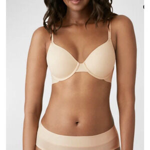 Wacoal Bra Size 34B Comfort First T-Shirt Underwire Sand Memory Foam Cups 853339